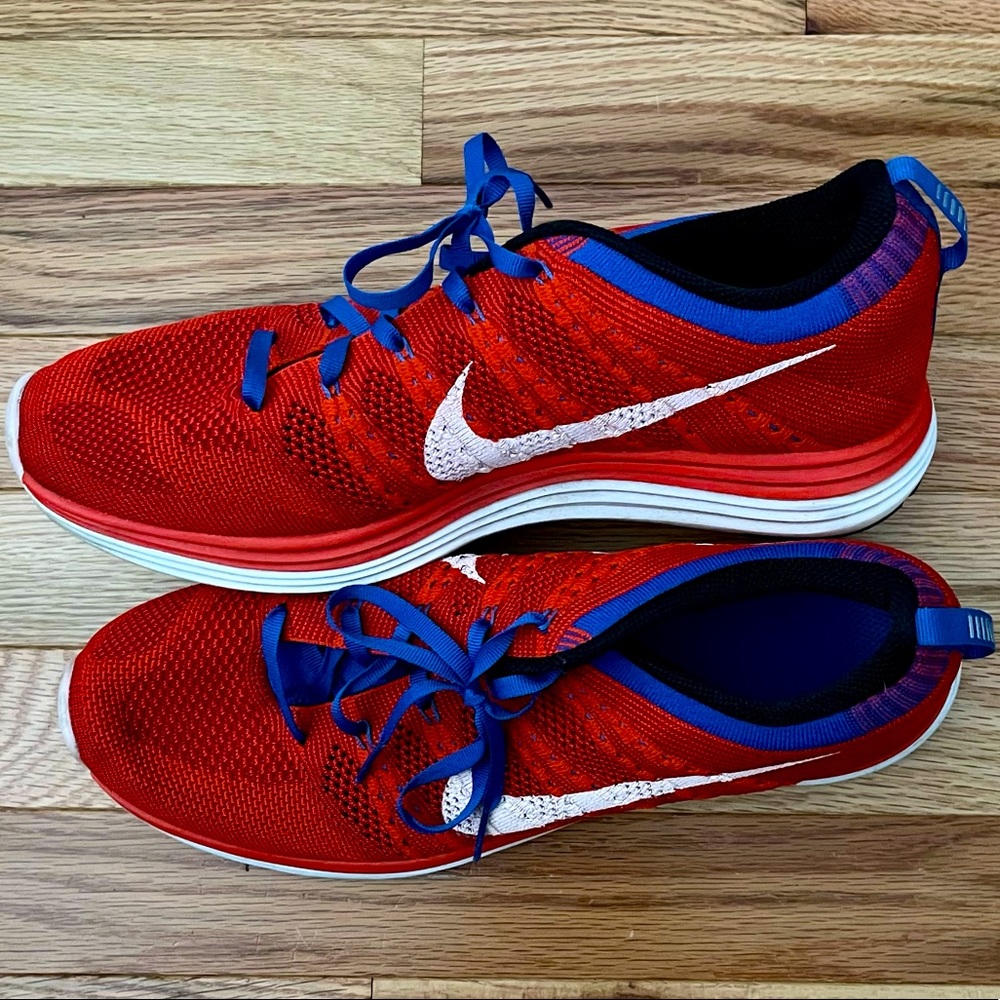 Mens Nike flyknit size 10